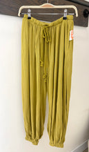 Load image into Gallery viewer, Momentum Pant