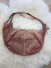 Load image into Gallery viewer, Roma Suede Tote