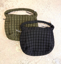 Load image into Gallery viewer, Quilted Carry All